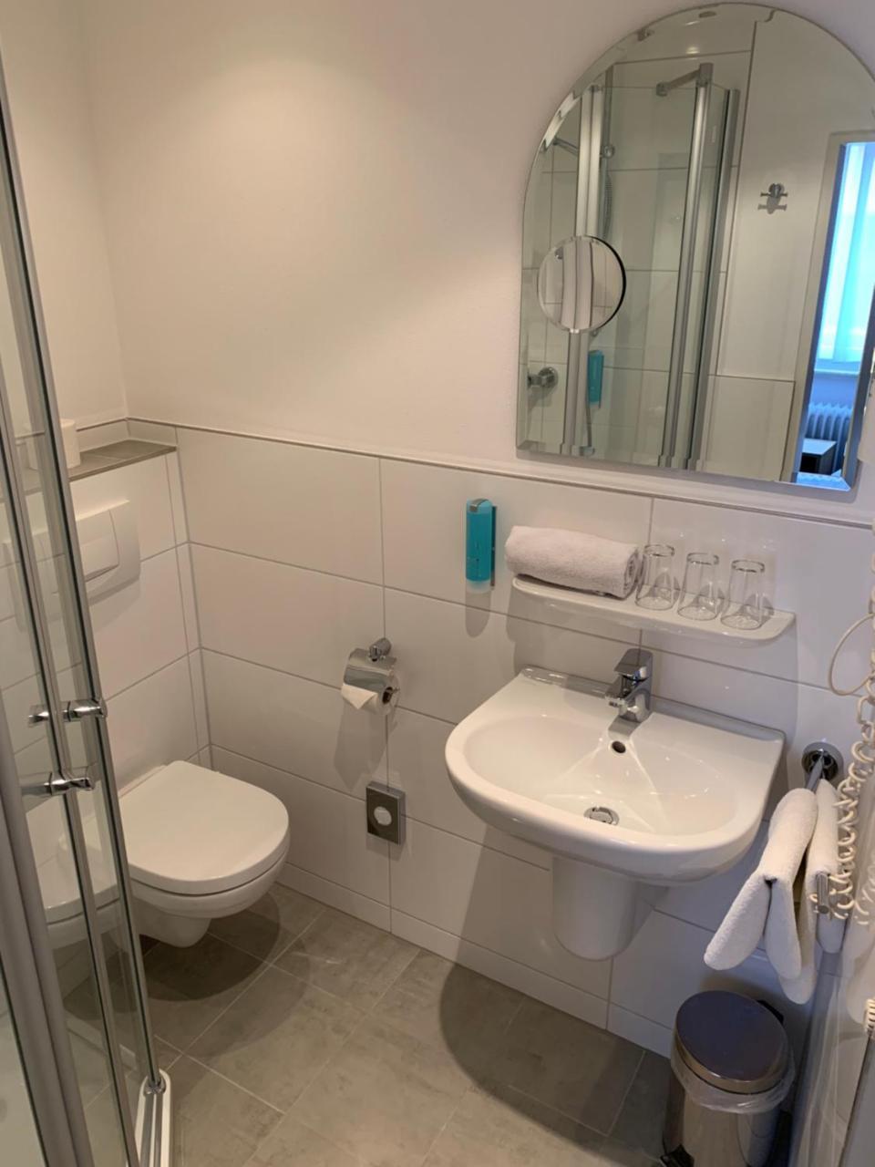 Hotel Well Garni Wittlich Bagian luar foto